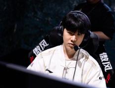 RayBet-包含TheShy连续十五场比赛得分超过大胜，篮网挑战极限！的词条