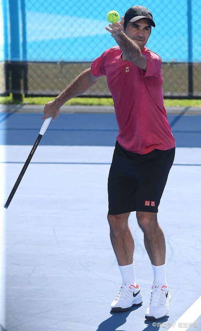雷竞技-费德勒迎来七赛季高光表现，巴黎圣日耳曼球迷沸腾！的简单介绍
