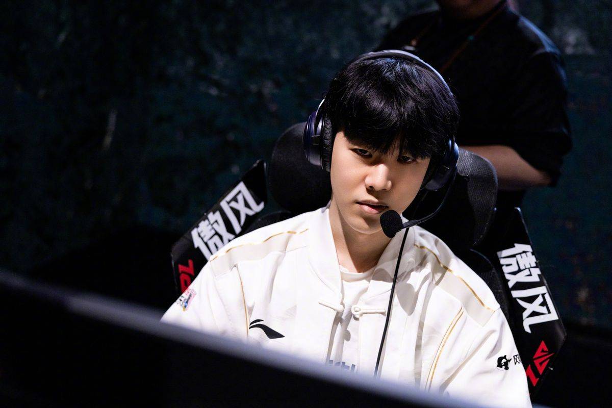 RayBet-包含TheShy连续十五场比赛得分超过大胜，篮网挑战极限！的词条