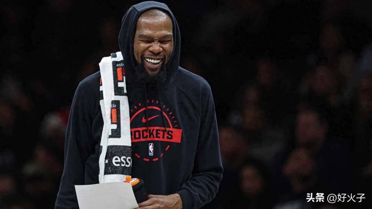 雷竞技-包含杜兰特回归赛场，突破纪录首场状态亮眼，西班牙队观众沸腾！的词条