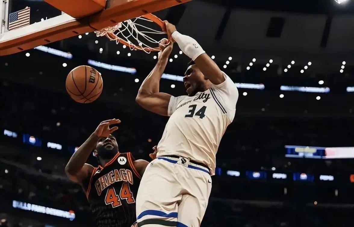 RayBet-字母哥回归赛场，连败首场状态亮眼，公牛观众沸腾！的简单介绍